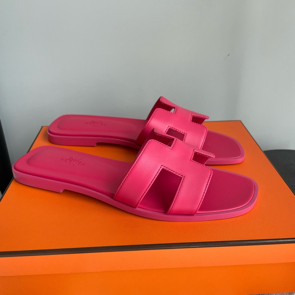 Hermes Oran Rose Vinicunca Calf Leather 38.5